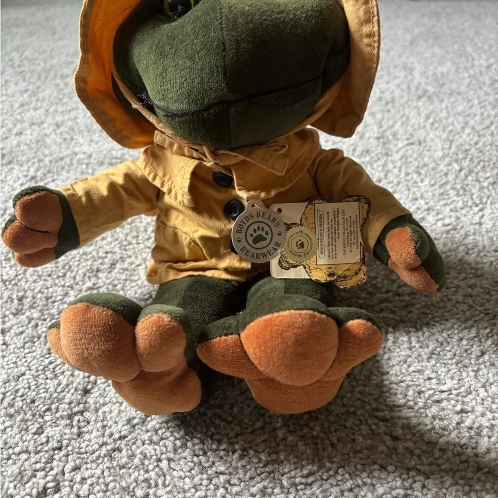 New w tags 90s BOYS BEARS Plush G Kelly Ribbit Fabric Frog in Raincoat.